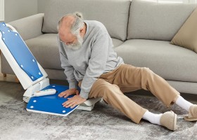 Bath Lift Chair a Lifesaver for Those With Balance Issues