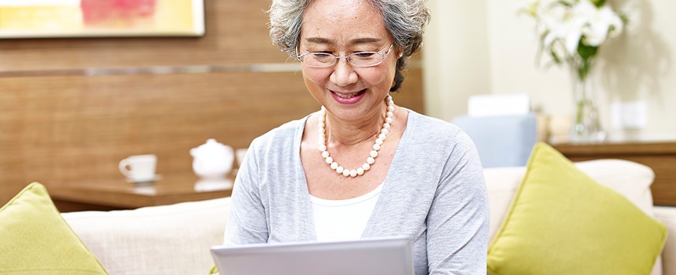 7 new tech devices for that help seniors live happier, healthier lives